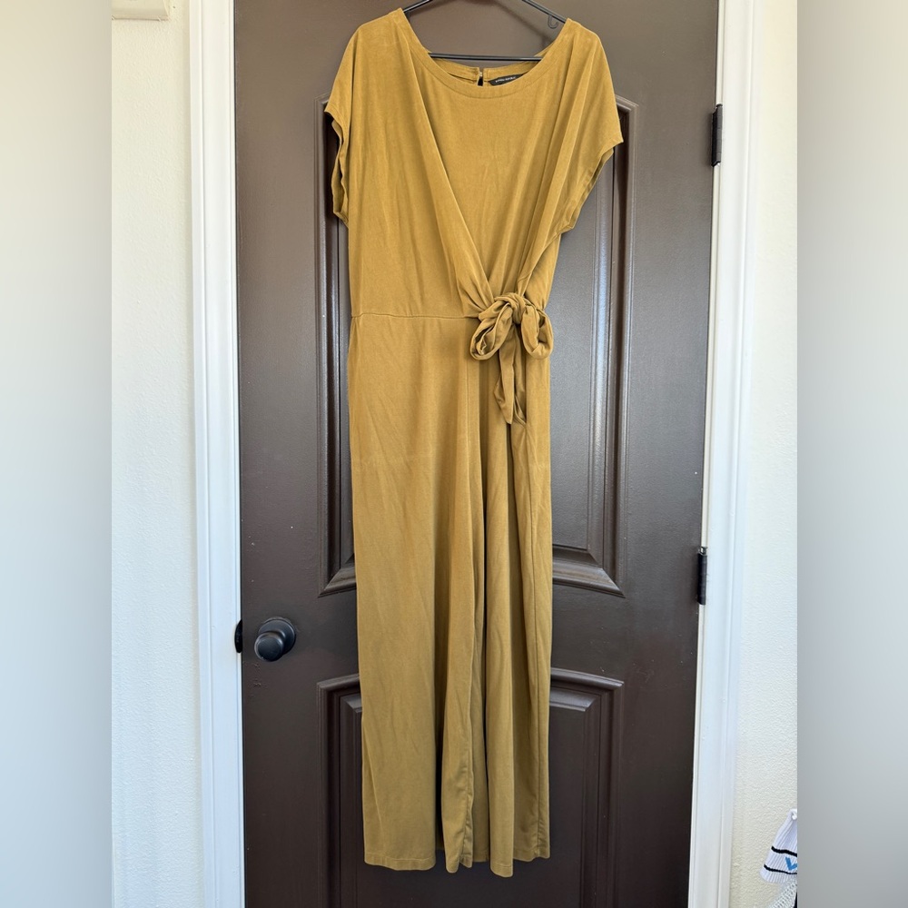 Banana Republic olive jumpsuit size XL